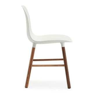 Normann Copenhagen Form polypropylene chair with walnut legs - Buy now on ShopDecor - Discover the best products by NORMANN COPENHAGEN design