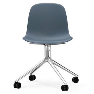 Normann Copenhagen Form polypropylene swivel chair with 4 wheels, aluminium legs - Buy now on ShopDecor - Discover the best products by NORMANN COPENHAGEN design