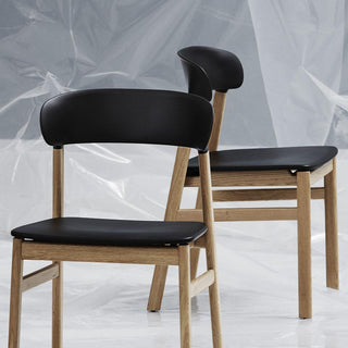 Normann Copenhagen Herit polypropylene chair with oak legs - Buy now on ShopDecor - Discover the best products by NORMANN COPENHAGEN design