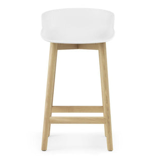 Normann Copenhagen Hyg oak bar stool with polypropylene seat h. 65 cm. - Buy now on ShopDecor - Discover the best products by NORMANN COPENHAGEN design