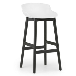 Normann Copenhagen Hyg black oak bar stool with polypropylene seat h. 75 cm. Normann Copenhagen Hyg White - Buy now on ShopDecor - Discover the best products by NORMANN COPENHAGEN design