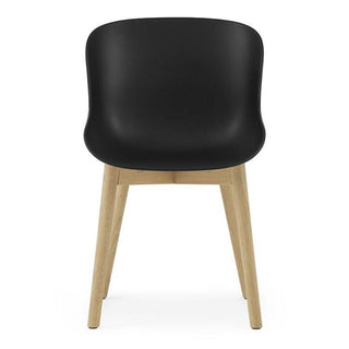 Normann Copenhagen Hyg polypropylene chair with oak legs - Buy now on ShopDecor - Discover the best products by NORMANN COPENHAGEN design