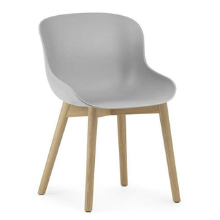 Normann Copenhagen Hyg polypropylene chair with oak legs Normann Copenhagen Hyg Grey - Buy now on ShopDecor - Discover the best products by NORMANN COPENHAGEN design