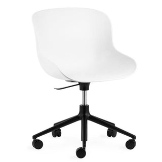 Normann Copenhagen Hyg polypropylene swivel chair with 5 wheels, black aluminium legs and gas lift Normann Copenhagen Hyg White - Buy now on ShopDecor - Discover the best products by NORMANN COPENHAGEN design