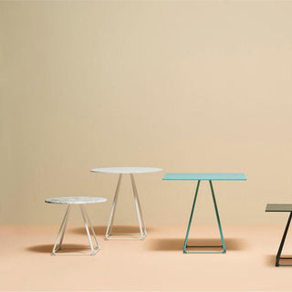 Pedrali Lunar 5440 round table with top diam.60 cm. - Buy now on ShopDecor - Discover the best products by PEDRALI design