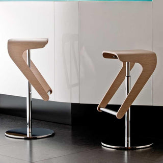 Pedrali Woody 495 stool with adjustable seat - Buy now on ShopDecor - Discover the best products by PEDRALI design